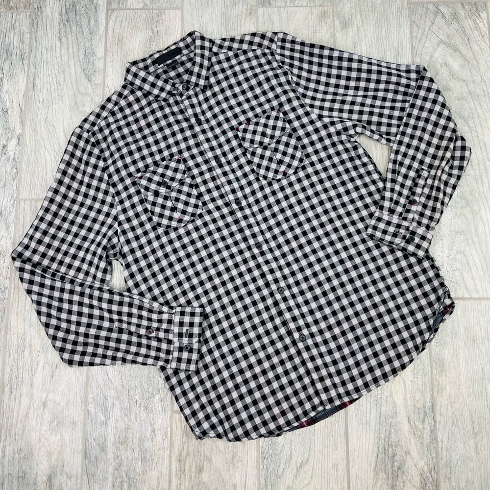 Comune Men's Black Plaid Long Sleeve Button Down